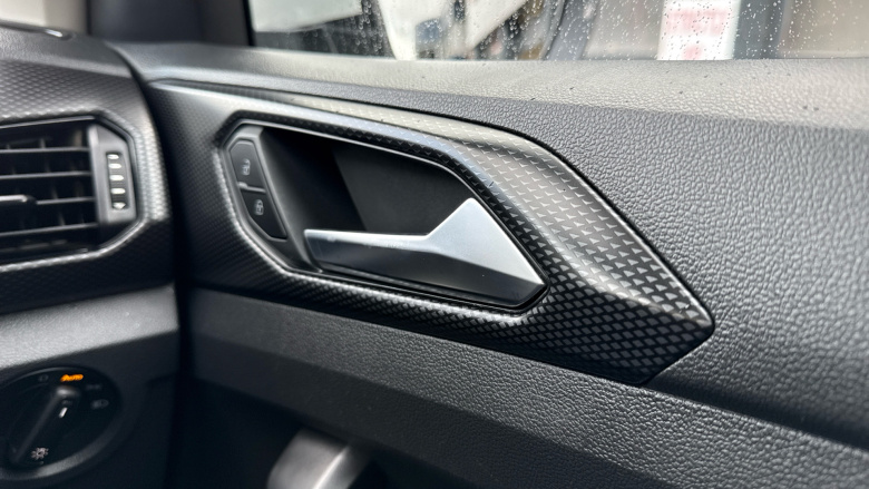 Volkswagen T-Cross 1.0 TSI 110 SE Edition 5dr DSG Petrol Estate